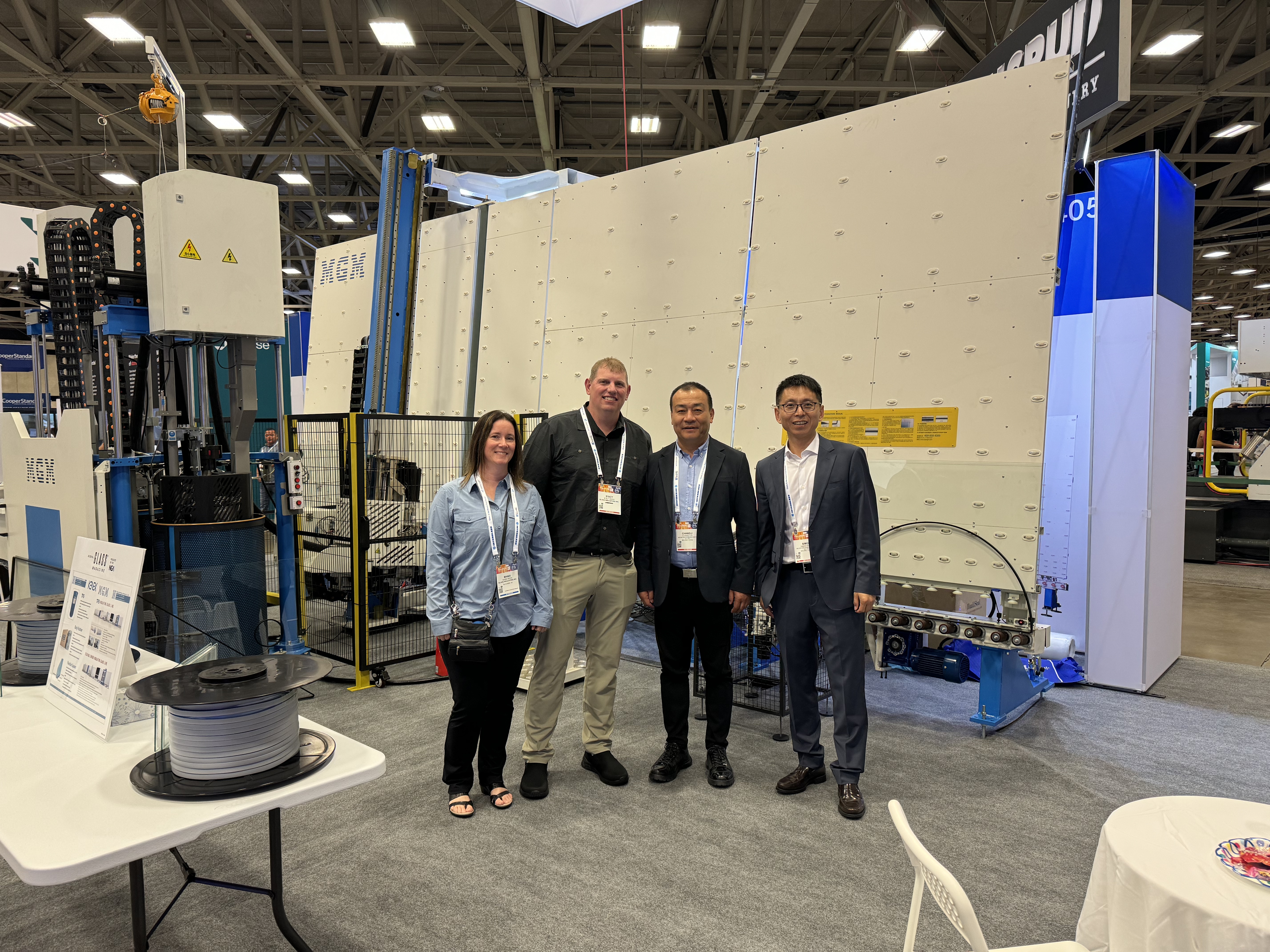 1754402413777335.jpg ec55c2d61984d4291d278bd273361d1.jpg