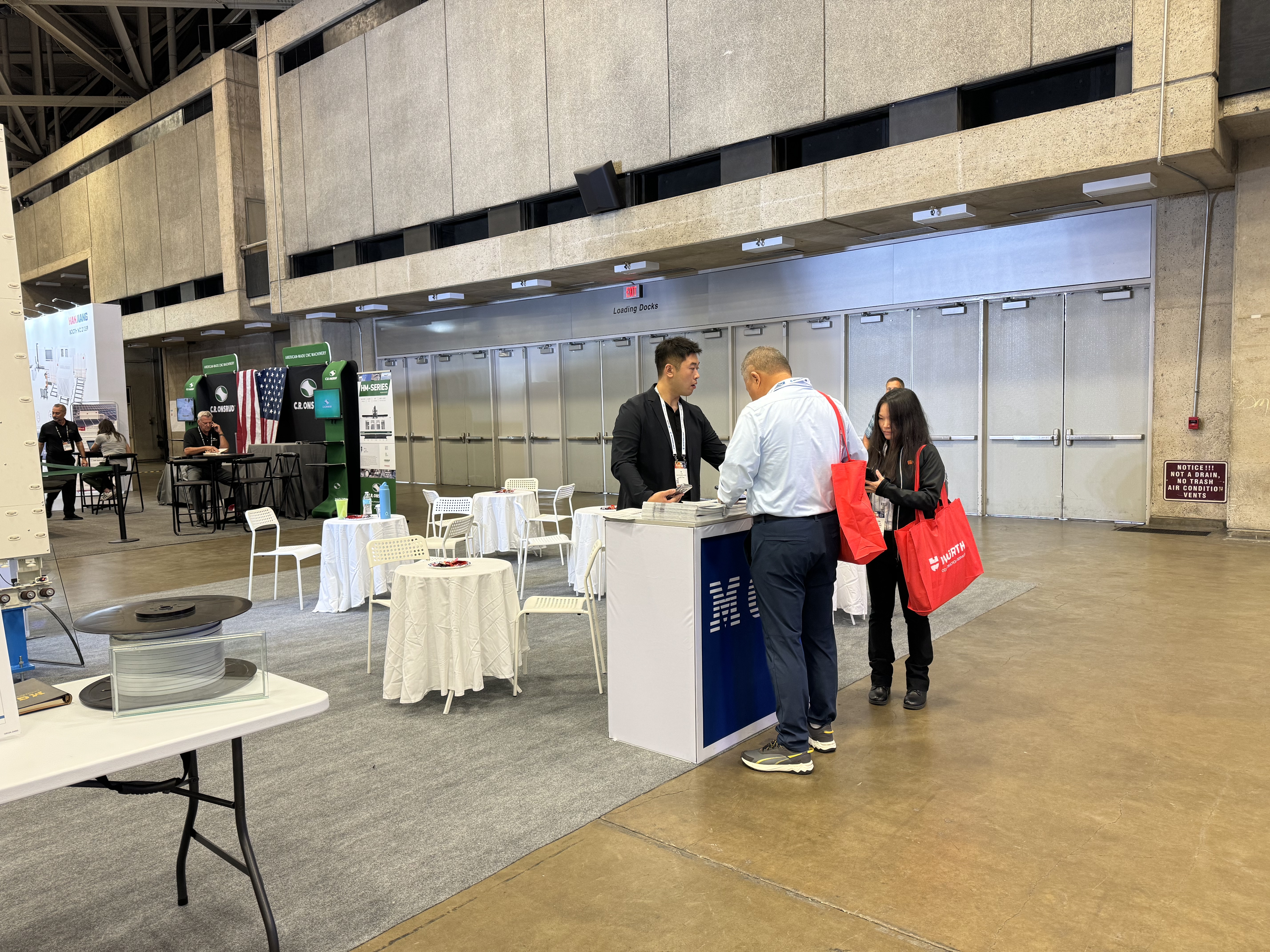 1754402507946639.jpg 60122bfc0763b357c388420228ecbd6.jpg